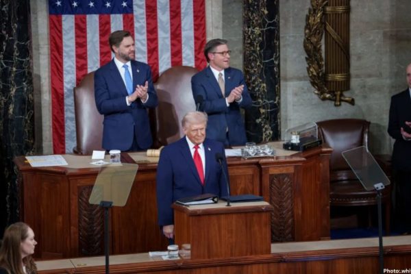 Feature and Cover Trump Administration Proposes Rollback of Federal Chemical Disaster Prevention Regulations