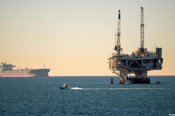 Feature and Cover Global Energy Markets Volatile as Middle East Conflict Disrupts Oil Supply Chains