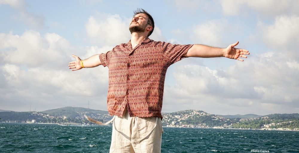 Feature and Cover The Burden of Insight How High Self Awareness Can Complicate Mental Well Being