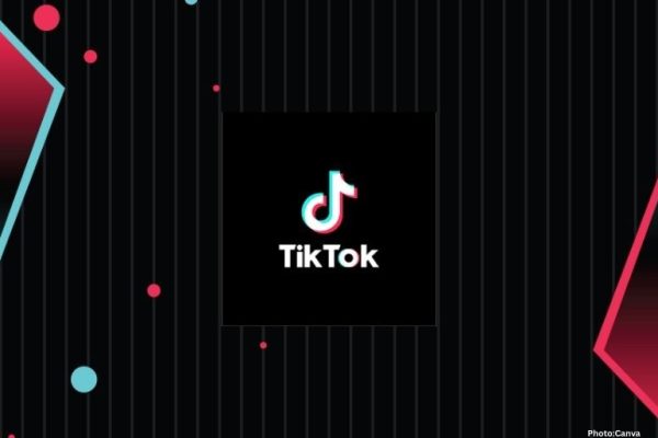 Feature and Cover Trump Administration to Secure $10 Billion ‘Transaction Fee’ in Landmark TikTok Restructuring
