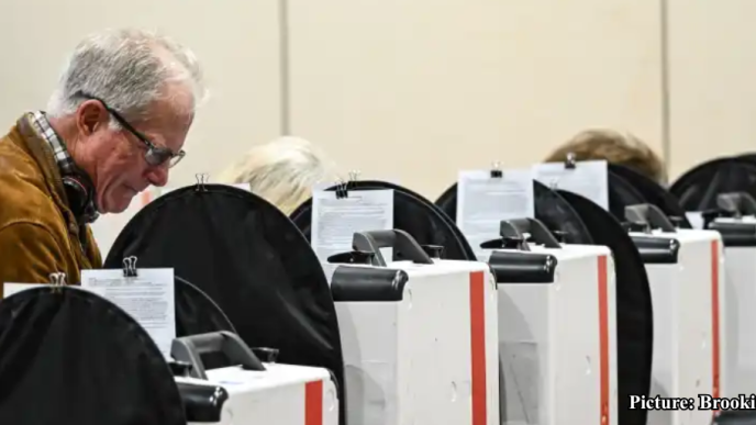 GNN GOP midterm prospects darken as Trump approval falls