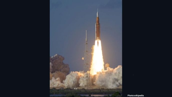 Photo Artemis II Completes Critical Lunar Burn Committing Four Person Crew to Historic Deep Space Journey