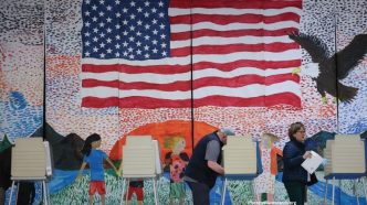 Photo Evaluations Indicate Significant Decline in U S Democracy Health Amid Growing Public Dissatisfaction