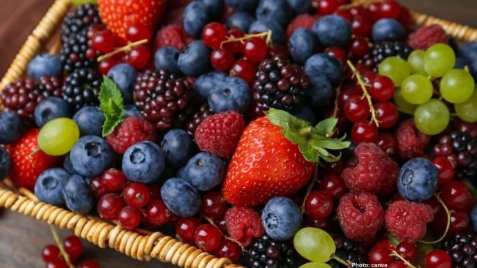Photo Exploring the Role of Fruits in Zinc Intake A Nutritional Perspective