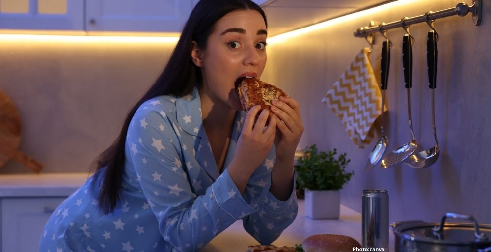 Photo Nutrition Scientist Adapts Eating Habits to Enhance Heart Health Based on Research