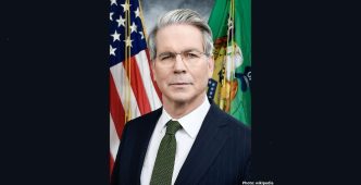 Photo Potential Executive Order to Require Banks to Collect Citizenship Information Under Review