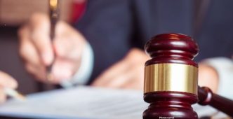 Photo Virginia Court Rejects GOP Challenge to New Congressional Map Following Referendum