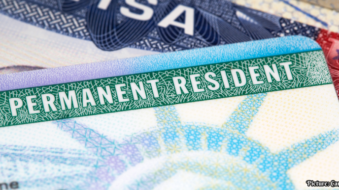 DHS Clarifies Green Card Policy Amid Confusion Over Immigrant Residency Requirements