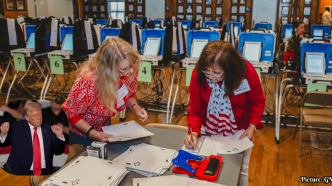 Factors Influencing the 2026 Midterm Elections: Trump, Voter Enthusiasm, and Redistricting