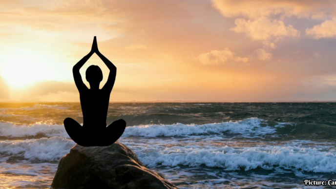 Yin Yoga Session Aims to Alleviate Exhaustion through Restorative Practice