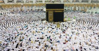 Over 1.5 Million Pilgrims Embark on Hajj Amid Regional Tensions and Energy Crisis