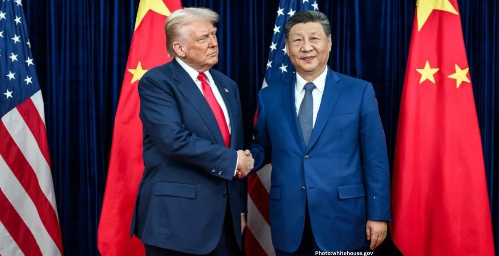 Trump Arrives in Beijing for High-Stakes Summit with Xi Jinping