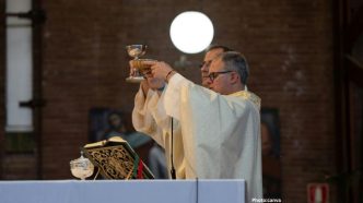 Study Finds AI Models Exhibit Bias Toward Catholicism, Raising Ethical Concerns