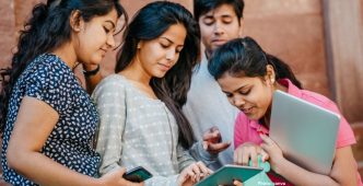 Women in Urban India Outpace Men in Digital Engagement, New Report Reveals