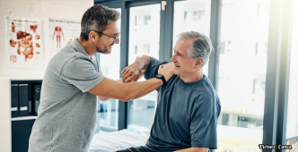 Five-Minute Stretching Routine Enhances Mobility and Reduces Stiffness