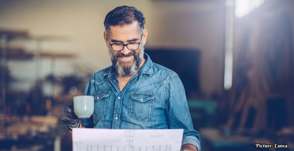 Research Reveals Adults in Their Seventies Reflect on Middle Years as Happiest