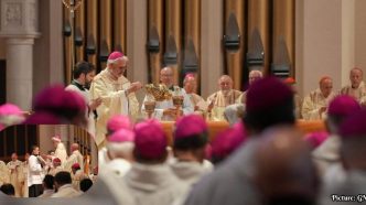 U.S. Catholic Bishops Consecrate Nation to the Sacred Heart of Jesus Ahead of 250th Anniversary