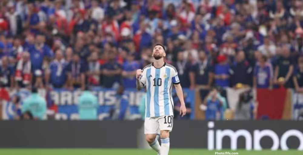 Lionel Messi Scores in Fifth World Cup, Leading Argentina Against Algeria