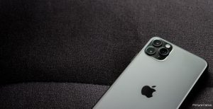 Studies Link Smartphone Adoption to Sharp Decline in Fertility Rates