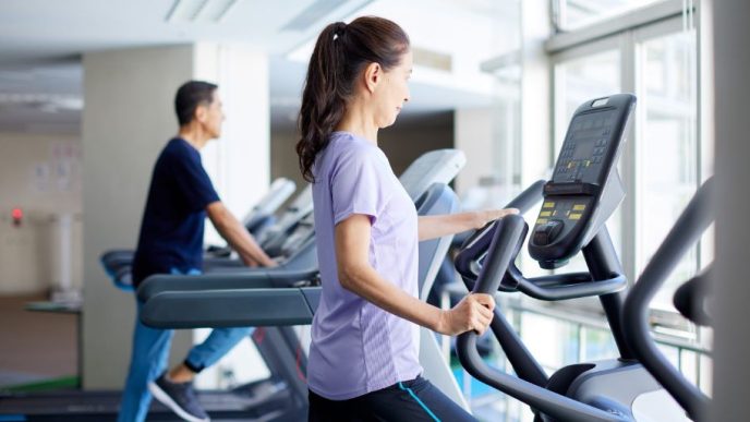 7,000 Steps May Be the New 10,000, Study Finds