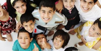Research Reveals U-curve of Human Happiness Across Age Groups