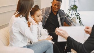 The Dynamics of Parent-Child Communication: A Psychological Perspective
