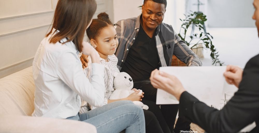 The Dynamics of Parent-Child Communication: A Psychological Perspective