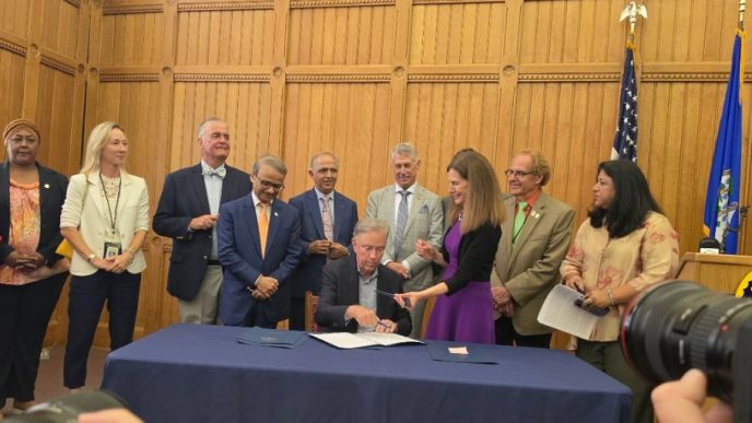 Connecticut and India Forge a New Partnership: Governor Lamont Signs Connecticut-India Trade Commission Bill