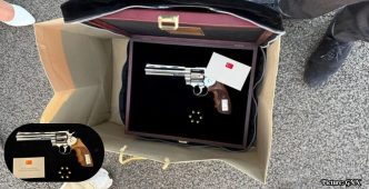 Erdogan Gifts Vintage Revolvers to NATO Leaders, Highlighting Turkey's Defense Industry