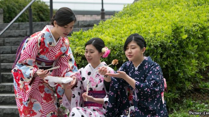 Japanese Women Maintain Highest Global Life Expectancy for 41st Year