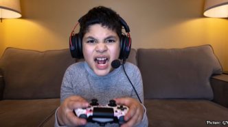 Study Finds Moderate Cognitive Benefits Linked to Video Game Play