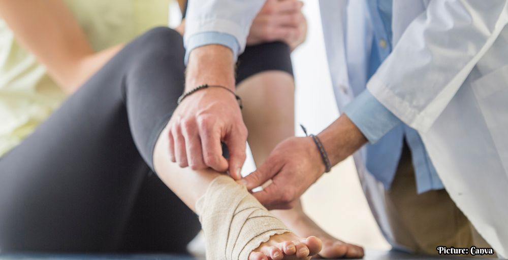 Anatomical and Behavioral Factors Contributing to Sports Injuries in Women