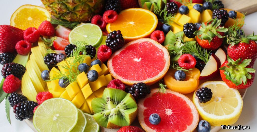 Experts Advocate for Whole Fruits in Diets, Highlighting Benefits Over Myths
