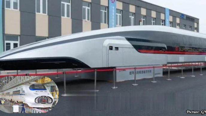 China's High-Speed Rail Network Surpasses 50,000 Kilometers, Leading Global Expansion