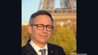 Eiffel Tower Director to Resign After Incident of Gender Exclusion During Hindu Delegation Visit