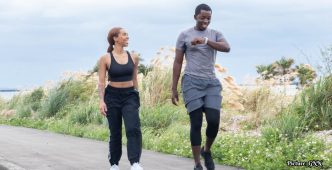 New Research Reveals Impact of Walking Pace and Step Count on Early Mortality Risk