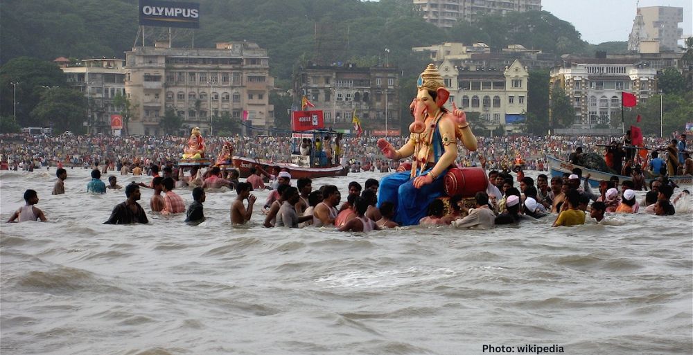 Ganesh Chaturthi: A Shift Towards Macho Representations of Ganesha in Mumbai Festivities