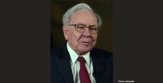 Warren Buffett Transitions to Chairman Emeritus as Howard Buffett and Greg Abel Take Leadership Roles at Berkshire Hathaway