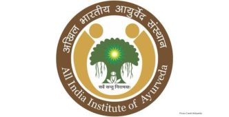 Keralam Government Considers Locations for All-India Institute of Ayurveda in Thrissur and Kasaragod