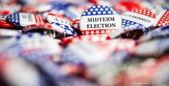 Pew Research Center Survey Reveals Religious Voter Preferences Ahead of 2026 Midterm Elections