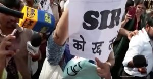 Delhi Police Detain Thousands Amid Protest Demanding Resignation of Election Chief
