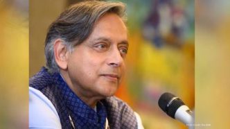 Shashi Tharoor Advocates for Fair Competition in India's Satellite Internet Market