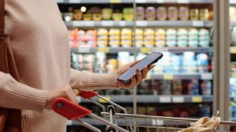 The 'Walmart Recession Signal': Rising Discount Shopping Sparks Warnings of an Economic Slowdown