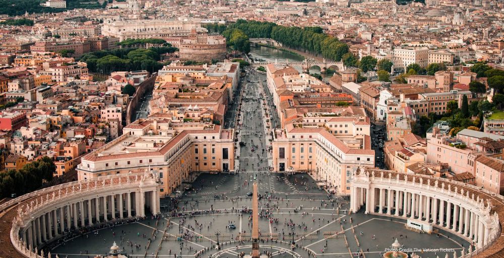 A Century of Wheels and Faith: Vatican Exhibit Traces the Evolution of the Popemobile