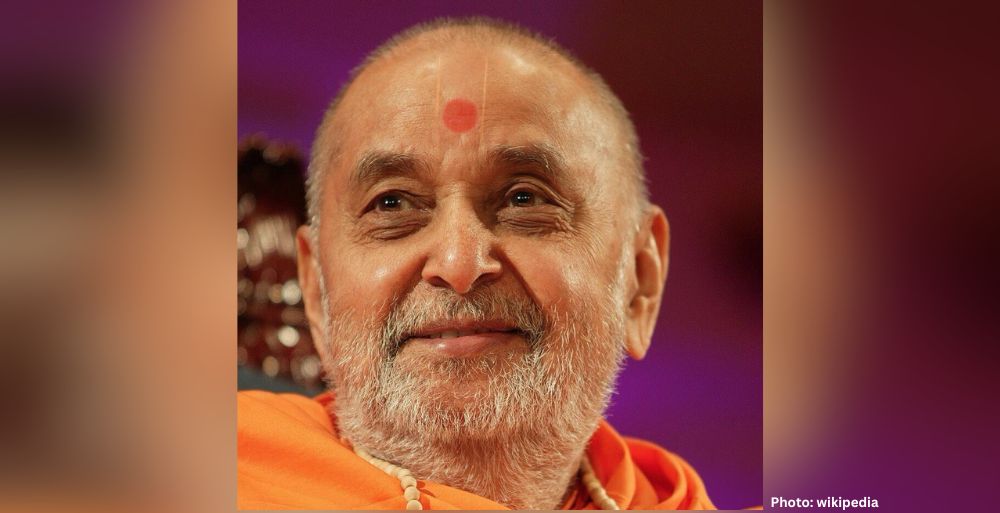 Guinness World Records Recognizes Longest Biography by a Single Author for BAPS Leader Pramukh Swami Maharaj