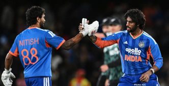India Claims Thrilling Four-Wicket Victory Over New Zealand in Second T20I