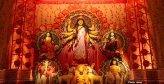 Durga Puja Celebration Draws Thousands to Times Square
